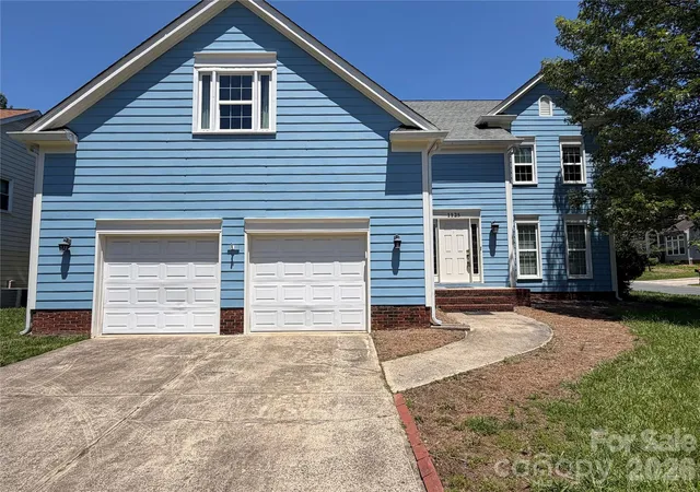 1st image of 1125 Sunnyview Cir, Matthews, NC 28105 | MLS# 4394948