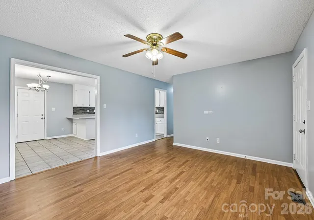 3rd image of 738 Mcdaniel Rd, Kings Mountain, NC 28086 | MLS# 4395003