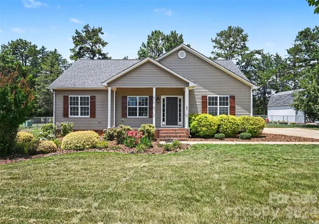 1st image of 510 Grace Church Ln, Belmont, NC 28012 | MLS# 4395004