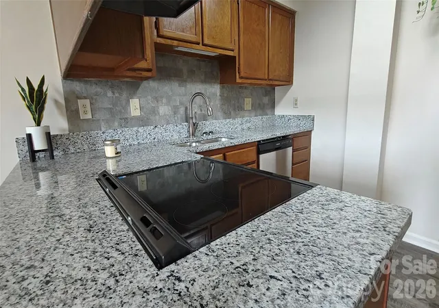 4th image of 1 Buffalo Ave Nw, Concord, NC 28025