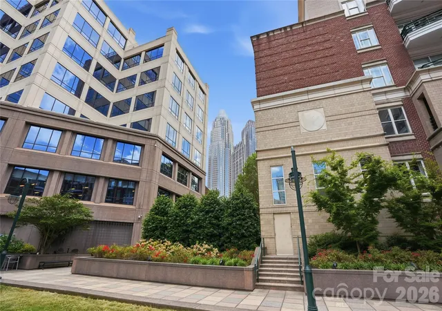 40th image of 400 N Church St #404, Charlotte, NC 28202 | MLS# 4395043