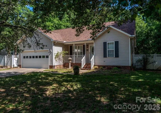 1st image of 7534 Anchors Aweigh Ln, Sherrills Ford, NC 28673 | MLS# 4395051