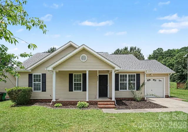 Homes for sale in Charlotte, NC | 9937 Austin Samuel Pl, Charlotte, NC 28214 | MLS# 4395056