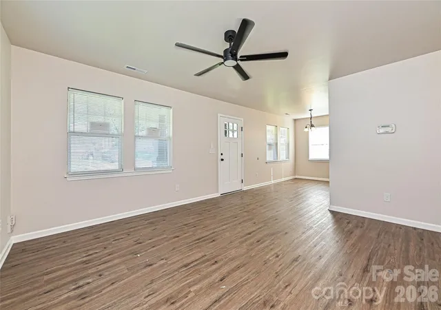 Photo 4 of Single family home for sale at 415 Jones St, Charlotte, NC 28208 | MLS# 4395090 | Listing updated on 2026-09-30
