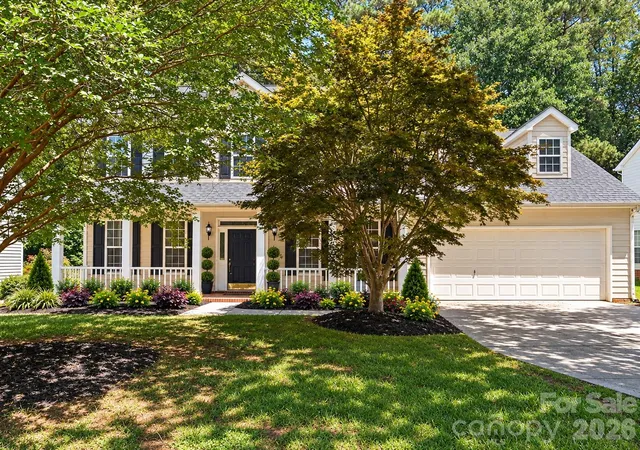 Photo 2 of Single family home for sale at 6719 Reedy Crk Rd, Charlotte, NC 28215 | MLS# 4395097 | Listing updated on 2026-10-05