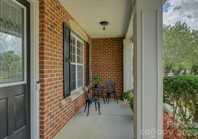 Photo 2 of Single family home for sale at 4938 Mesa Verde Rd, Charlotte, NC 28277 | MLS# 4395101 | Listing updated on 2026-10-29