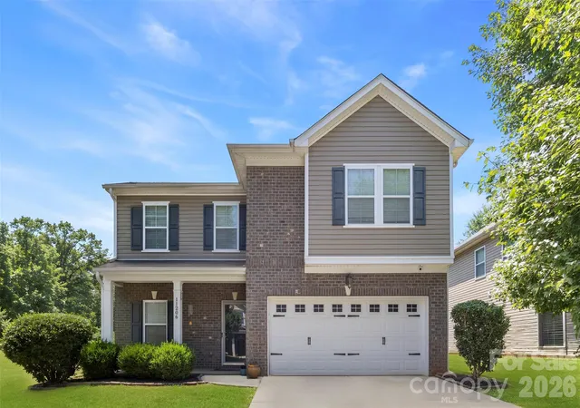 1st image of 11206 Pond Valley Ct, Charlotte, NC 28269 | MLS# 4395105