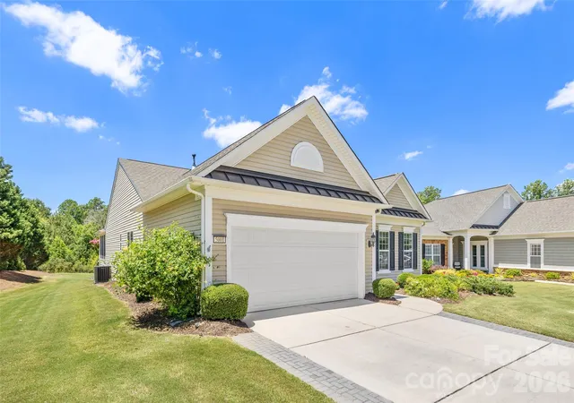 3rd image of 5001 Wolverine Ln, Fort Mill, SC 29707 | MLS# 4395107