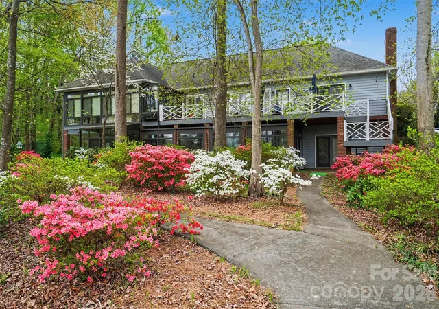 Photo 3 of Single family home for sale at 185 Appian Way, Shelby, NC 28150 | MLS# 4395118 | Listing updated on 2026-10-09