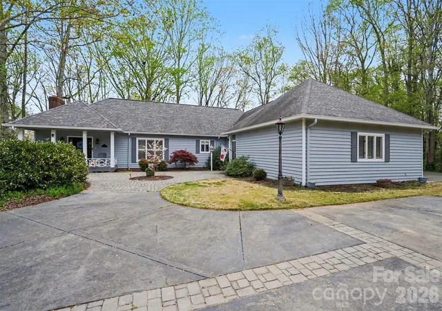 Photo 4 of Single family home for sale at 185 Appian Way, Shelby, NC 28150 | MLS# 4395118 | Listing updated on 2026-10-09