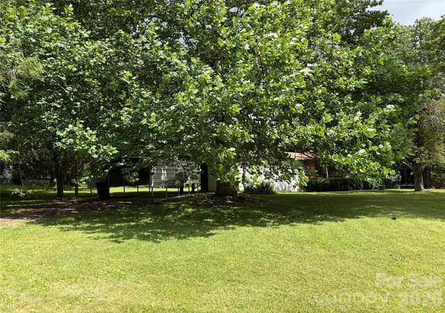Homes for sale in Burnsville, NC | 42 Country Meadows Rd, Burnsville, NC 28714 | MLS# 4395120