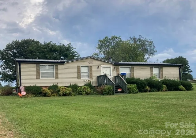 1st image of 2044 Clareview Dr, Conover, NC 28613 | MLS# 4395142