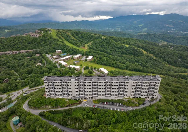 Photo 2 of Condo for sale at 303 Sugar Top Dr #2221, Sugar Mountain, NC 28604 | MLS# 4395161 | Listing updated on 2026-08-04