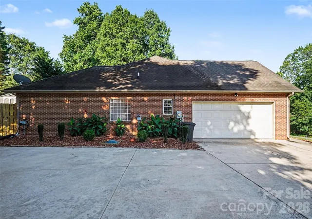 Homes for sale in Denver, NC | 6826 Teal Dr, Denver, NC 28037 | MLS# 4395169