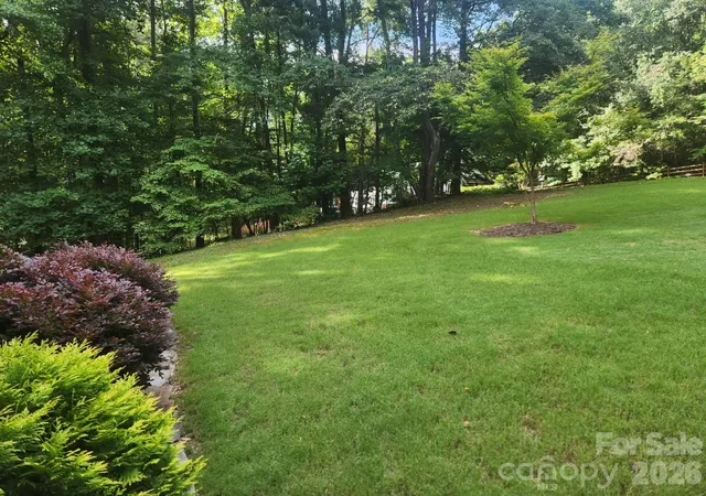 Photo 14 of Single family home for sale at 9325 Pinto Ct, Fort Mill, SC 29707 | MLS# 4395205 | Listing updated on 2026-08-11
