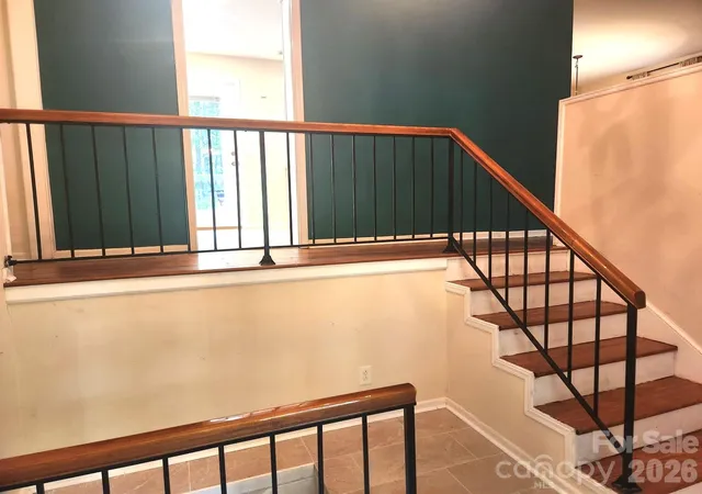 Photo 4 of Single family home for sale at 9325 Pinto Ct, Fort Mill, SC 29707 | MLS# 4395205 | Listing updated on 2026-08-11