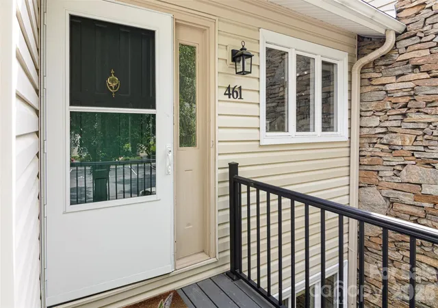3rd image of 461 Britton Creek Dr, Hendersonville, NC 28791 | MLS# 4395231