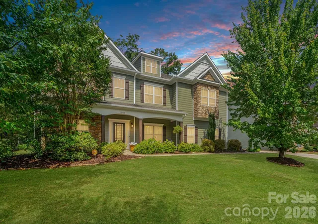Photo 2 of Single family home for sale at 13823 Lawther Rd, Huntersville, NC 28078 | MLS# 4395245 | Listing updated on 2026-10-05