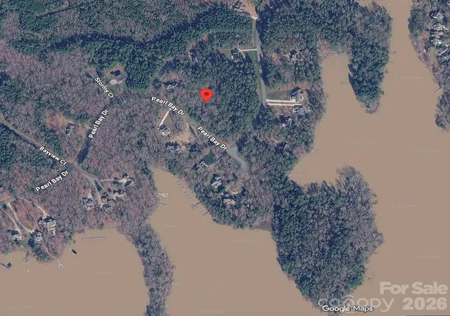 Homes for sale in New London, NC | 178 Pearl Bay Dr, New London, NC 28127 | MLS# 4395257