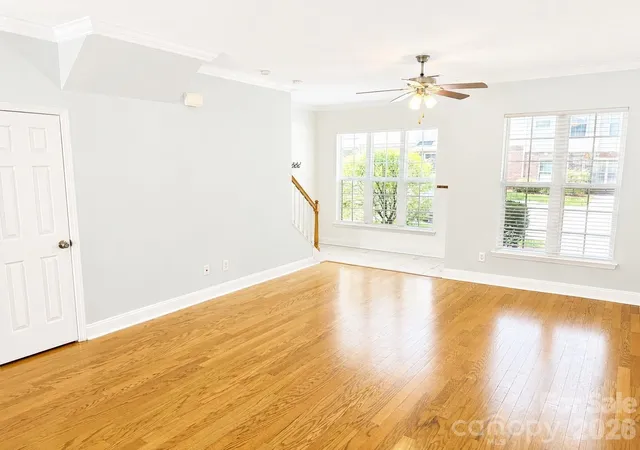 Photo 4 of Townhouse for sale at 4376 Yoruk Forest Ln, Charlotte, NC 28211 | MLS# 4395264 | Listing updated on 2026-10-07