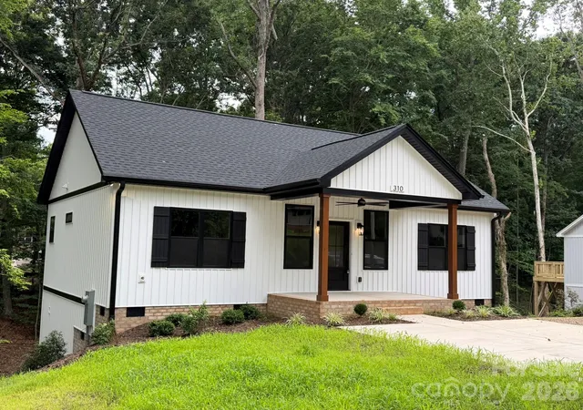 2nd image of 310 Willow St, Stanley, NC 28164 | MLS# 4395281