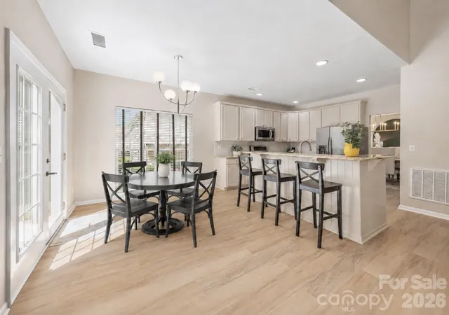 Photo 3 of Sale Pending at 20307 Southshore Dr, Cornelius, NC 28031 | MLS# 4395285 | Listing updated on 2026-07-31