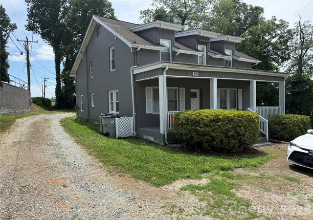 Multi family home for sale at 808 Harrisburg Dr Sw, Lenoir, NC 28645 | MLS# 4395292 | Listing updated on 2026-08-27