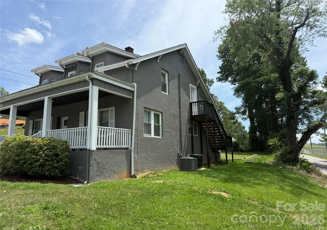 Multi family home for sale at 808 Harrisburg Dr Sw, Lenoir, NC 28645 | MLS# 4395292 | Listing updated on 2026-08-27
