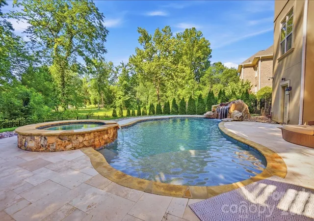 Photo 2 of Mansion for sale at 13302 Bally Bunnion Way, Davidson, NC 28036 | MLS# 4395307 | Listing updated on 2026-10-06