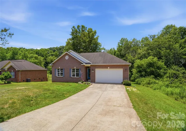 2nd image of 1550 Indian Springs Dr Nw, Conover, NC 28613 | MLS# 4395308
