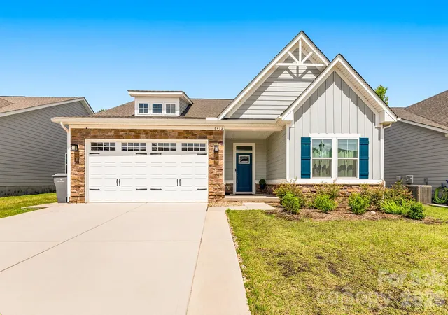 Homes for sale in Harrisburg, NC | 6412 Cambridge Dr, Harrisburg, NC 28075 | MLS# 4395329