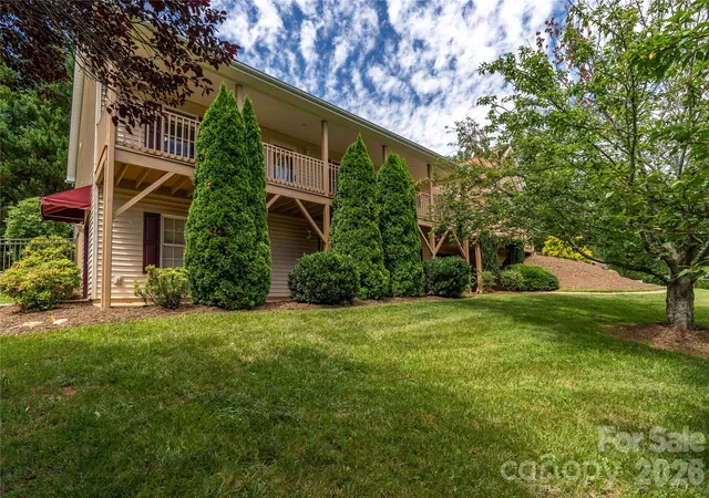 Homes for sale in Weaverville, NC | 506 Brook Knoll Cir, Weaverville, NC 28787 | MLS# 4395332