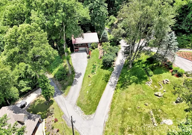 Homes for sale in Maggie Valley, NC | 10 Bridle Dr, Maggie Valley, NC 28751 | MLS# 4395396