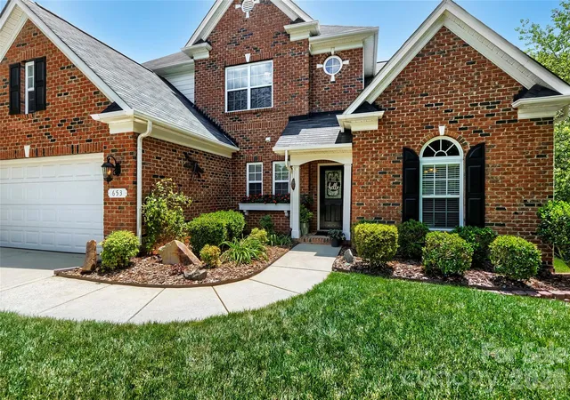 Photo 3 of Single family home for sale at 653 Lorain Ave Nw, Concord, NC 28027 | MLS# 4395412 | Listing updated on 2026-09-24