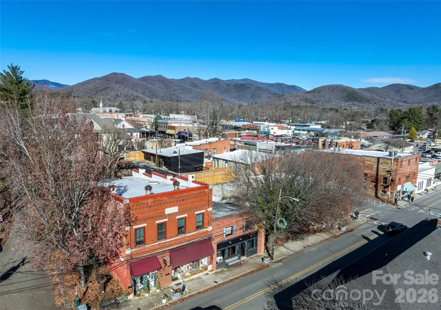 5th image of 204 Sutton Ave, Black Mountain, NC 28711 | MLS# 4395430