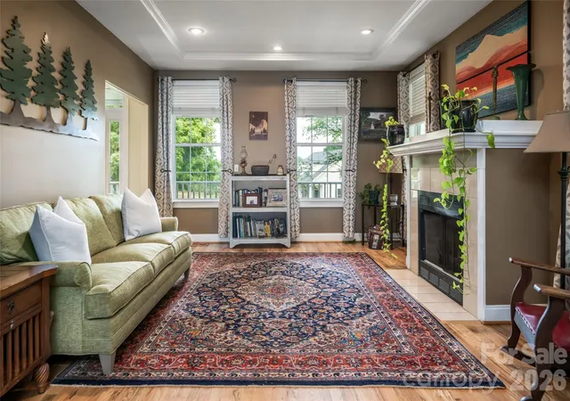 Photo 4 of Single family home for sale at 10 Lark Hl Dr, Arden, NC 28704 | MLS# 4395452 | Listing updated on 2026-07-23