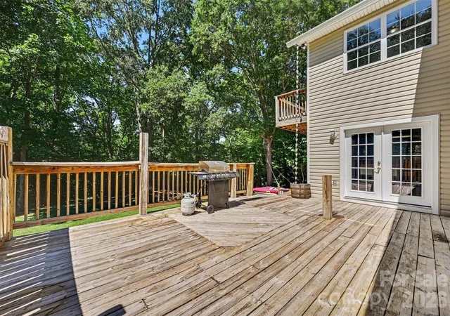 Homes for sale in Fort Mill, SC | 1516 Hensley Rd, Fort Mill, SC 29715 | MLS# 4395457