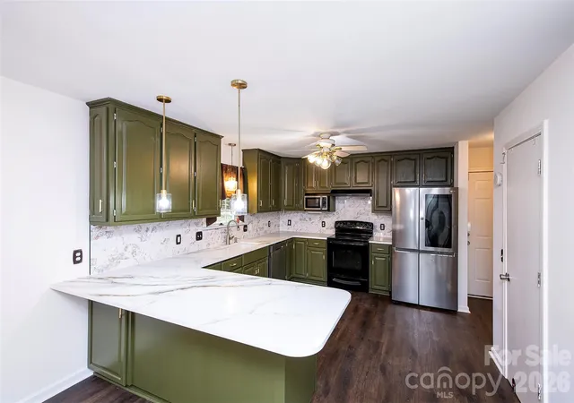 Photo 4 of Single family home for sale at 8327 Loma Linda Ln, Waxhaw, NC 28173 | MLS# 4395460 | Listing updated on 2026-09-02