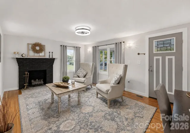 Photo 1 of Single family home for sale at 32 W Highland Ave, Granite Falls, NC 28630 | MLS# 4395467 | Listing updated on 2026-09-02
