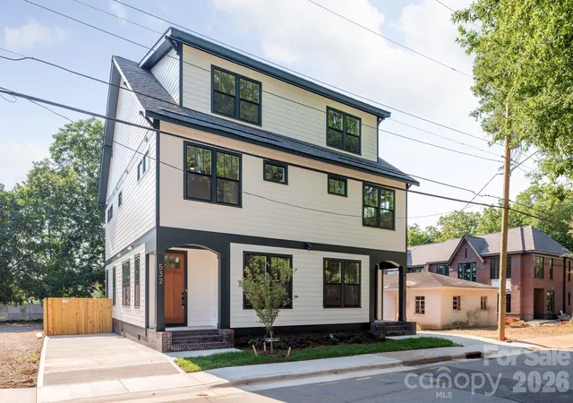 Homes for sale in Charlotte, NC | 532 Campus St, Charlotte, NC 28216 | MLS# 4395472