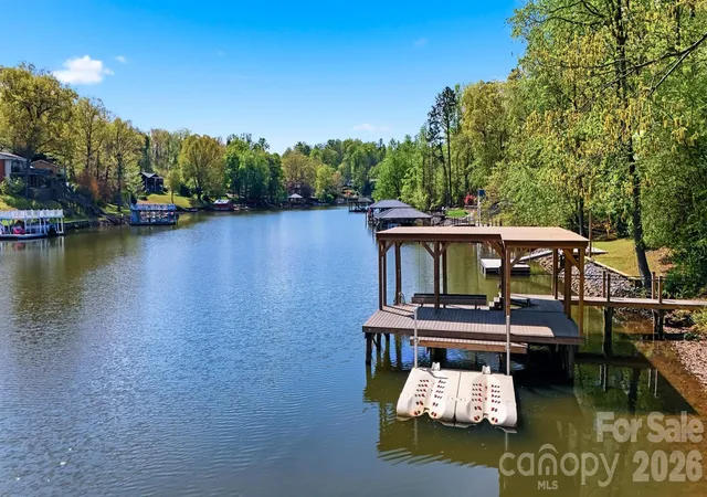 2nd image of 5411 Icard Ridge Rd, Hickory, NC 28601 | MLS# 4395493