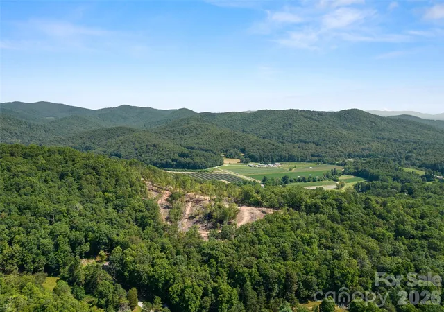 5th image of 99999 Shining Rock Path #69, Horse Shoe, NC 28742 | MLS# 4395525