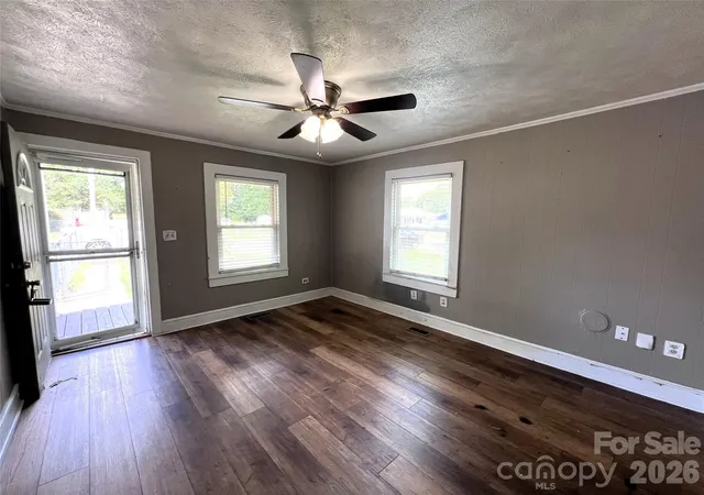 Homes for sale in Dallas, NC | 409 S Maple St, Dallas, NC 28034 | MLS# 4395537