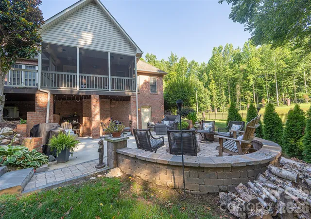 2nd image of 2041 Fairways Dr, Cherryville, NC 28021 | MLS# 4395550