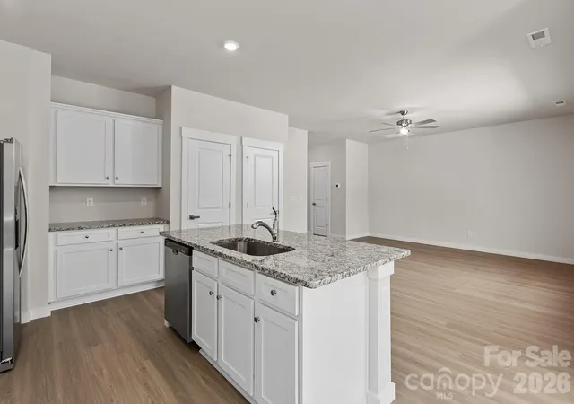 Photo 5 of Single family home for sale at 1122 Elyan St, Richburg, SC 29729 | MLS# 4395551 | Listing updated on 2026-09-03
