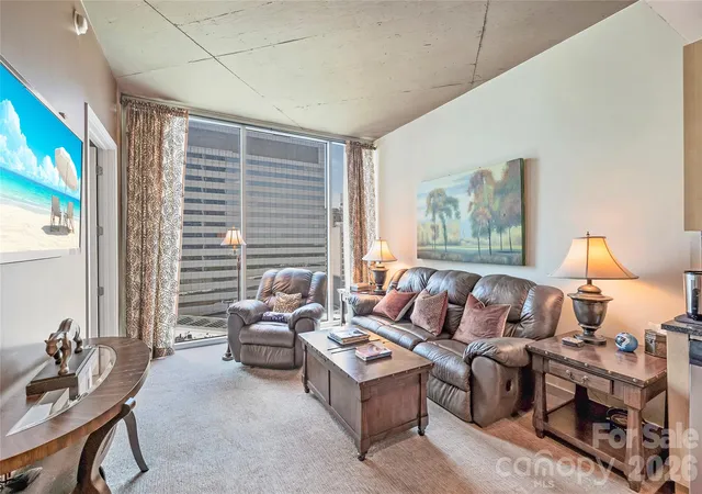 Homes for sale in Charlotte, NC | 210 N Church St #1605, Charlotte, NC 28202 | MLS# 4395571