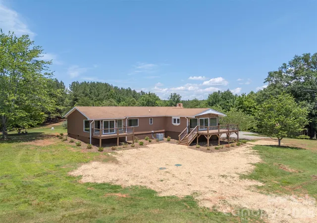 2nd image of 5732 S Nc 9 Hwy, Tryon, NC 28782 | MLS# 4395591