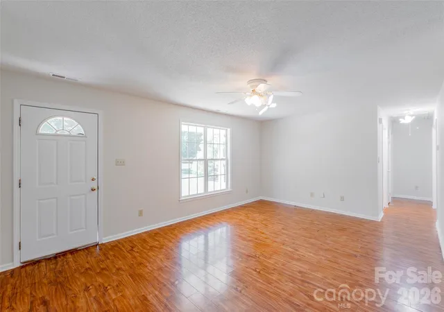 5th image of 386 Sutton Springs Rd, York, SC 29745 | MLS# 4395604