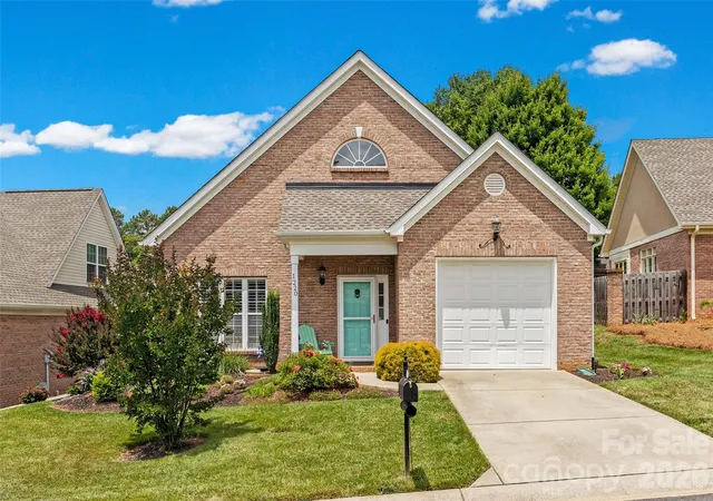 Homes for sale in Rock Hill, SC | 1220 Mcgill Pond Ln, Rock Hill, SC 29732 | MLS# 4395607