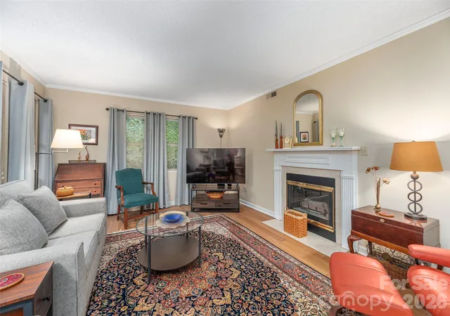 5th image of 3201 Saint Augustine Pl, Asheville, NC 28805 | MLS# 4395613